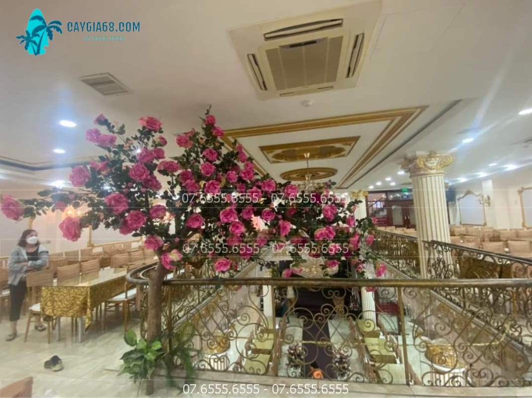 cây hoa hồng giả